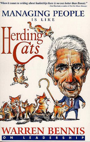 Gérer des personnes, c'est comme garder des chats : Warren Bennis sur le leadership