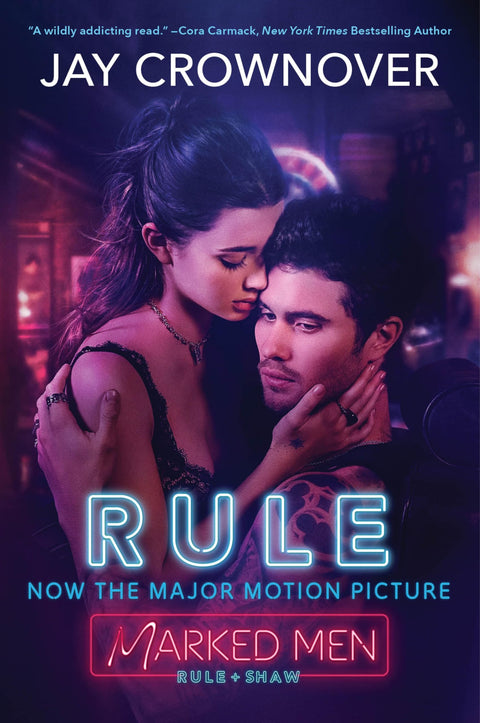 Rule : Les contraires s’attirent dans cette romance universitaire tourmentée sur un amour interdit, et inspiration du film à paraître Marked Men: Rule and Shaw