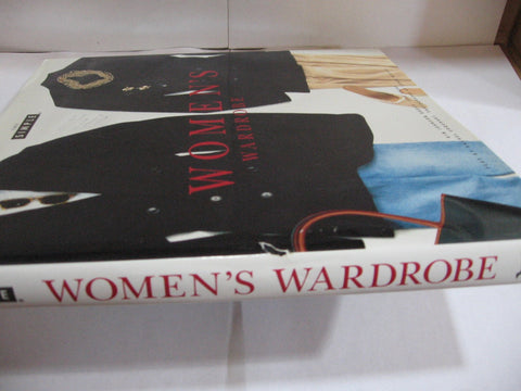 Chic Simple: Women's Wardrobe